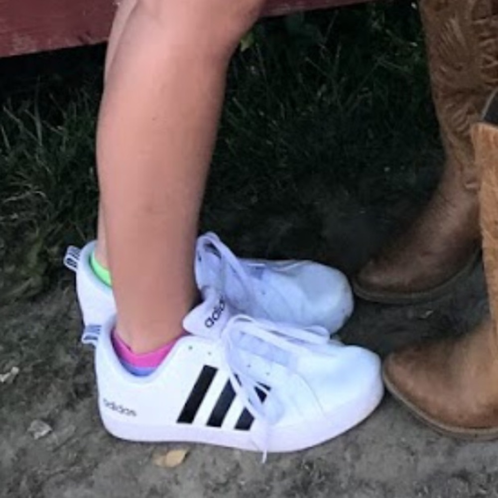 Adidas Sneakers